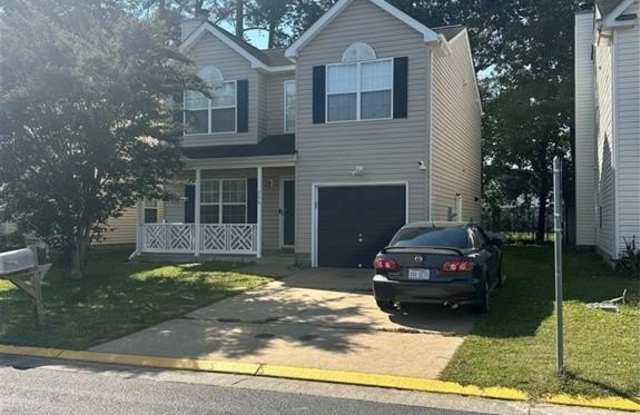 296 Bradmere Loop - 296 Bradmere Loop, Newport News, VA 23608