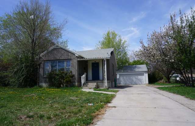 Upgraded 4 Bed 2 Bath Midvale Home photos photos