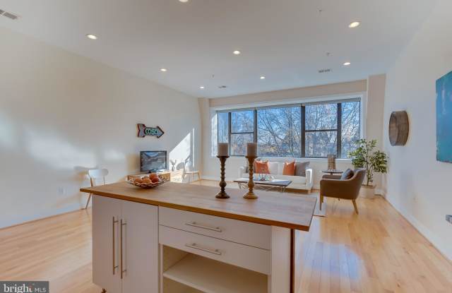 1215 PARK ROAD NW Gallery 4
