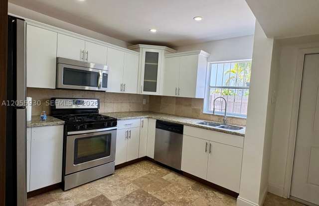 6979 SW 110th Ct Gallery 4