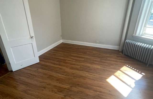 Beautiful 4 bed 1 bath in Sommerville photos photos