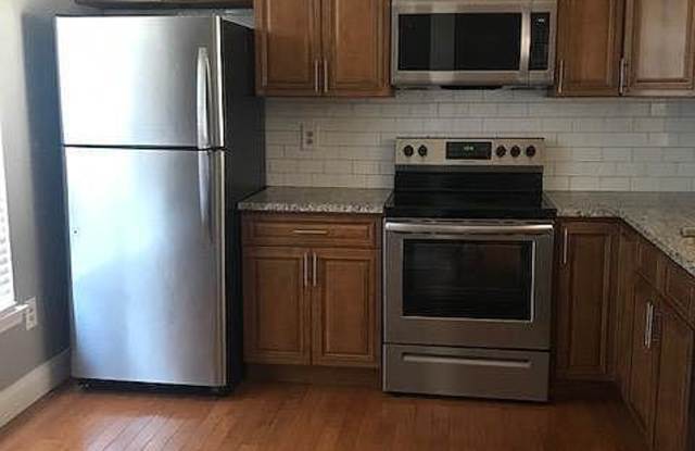 15405 Norwalk Ct Gallery 2