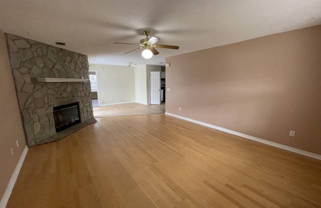 4255 Antioch Road Gallery 2