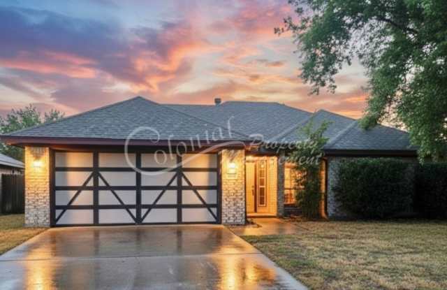 AVAILABLE NOW!! photos photos AVAILABLE NOW!! photos photos