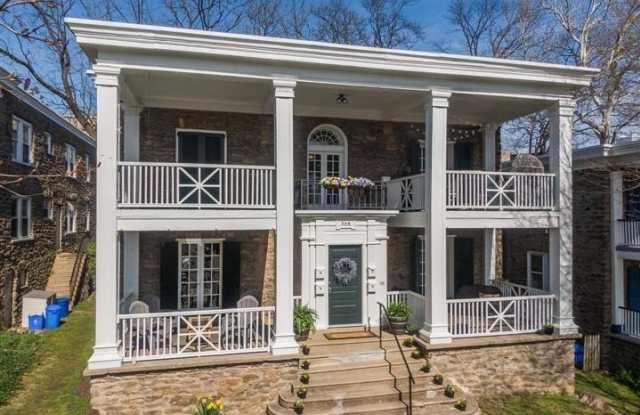 427 W SEDGWICK Street unit: C photos photos