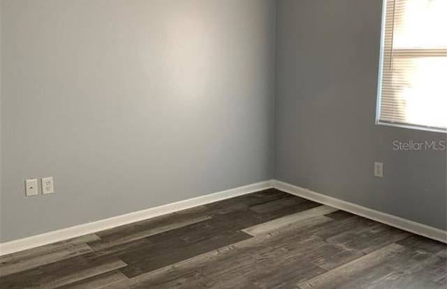 1115 OLD SOUTH DRIVE Gallery 4