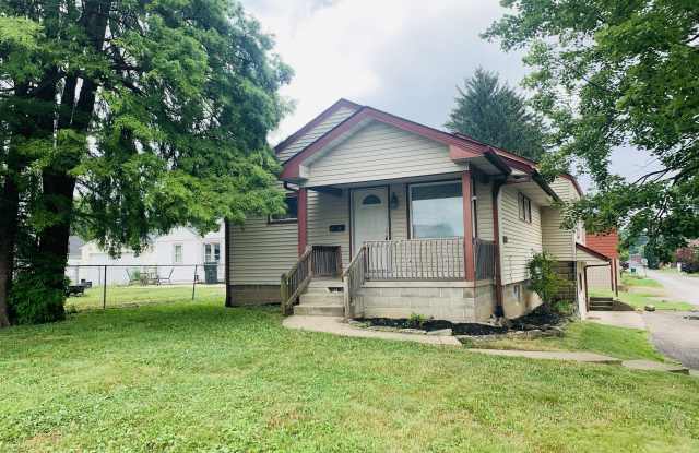 5047 12th St Sw - 5047 12th Street Southwest, Stark County, OH 44710