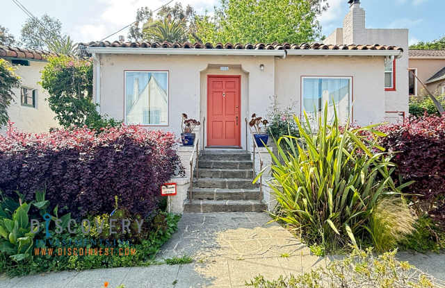 2 Bedroom Dimond District Spanish Style Bunglow Available Now! photos photos