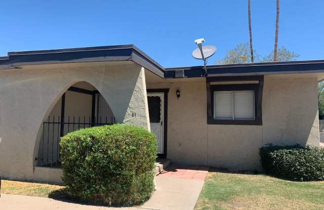 Cute townhome available in Mesa photos photos