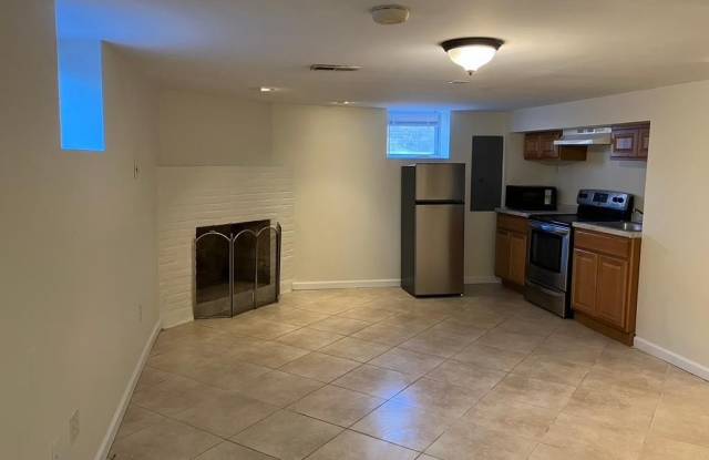 2516 5TH Street S unit: B - 2516 5th Street South, Arlington, VA 22204 2516 5TH Street S unit: B - 2516 5th Street South, Arlington, VA 22204