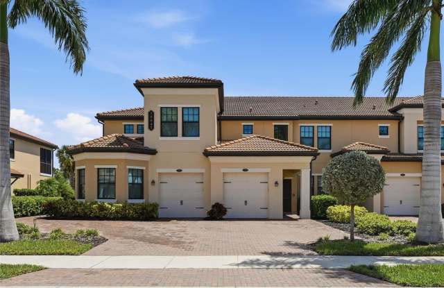 10047 CROOKED CREEK Drive Gallery 1