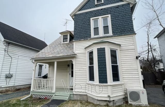 13 Walker Ave - 13 Walker Avenue, Troy, NY 12180