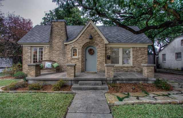 3311 Cockrell Avenue - 3311 Cockrell Avenue, Fort Worth, TX 76109