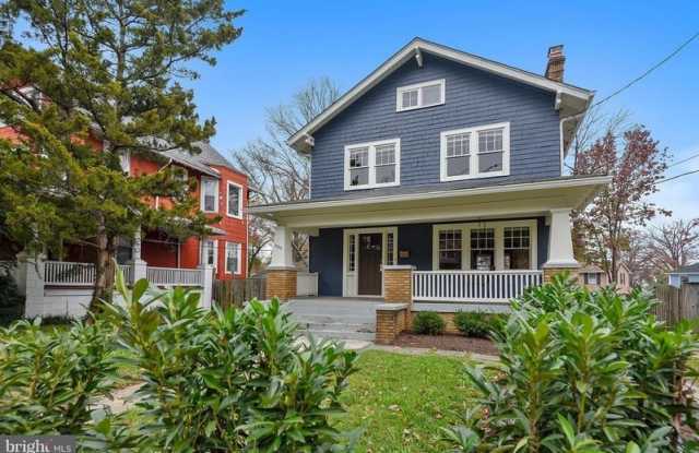 7211 Blair Rd NW - 7211 Blair Road Northwest, Washington, DC 20012