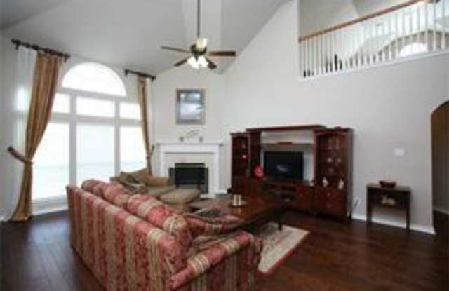 1946 Countryside Drive Gallery 4