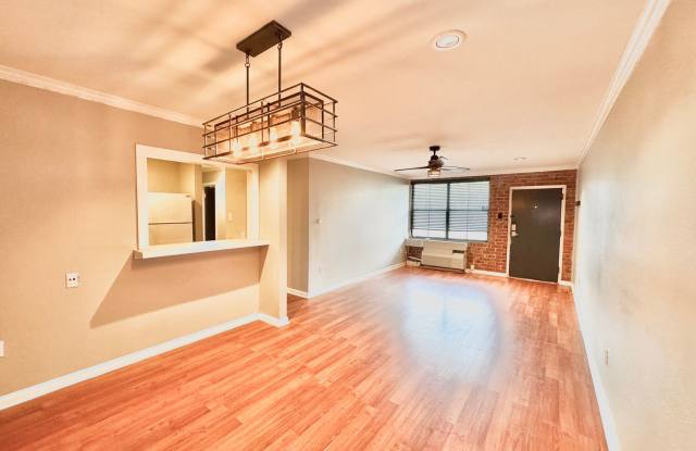 Three Bedroom Home with Spacious Bedrooms Gallery 3