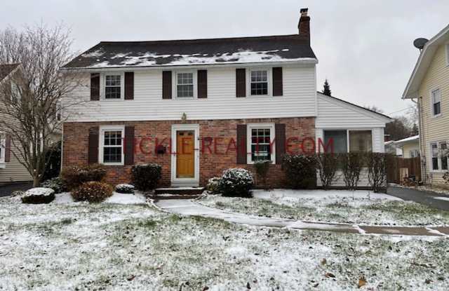 3 Bedroom, 1 Bath Home with Garage, Central Air, Deck, Partially Fenced Yard photos photos