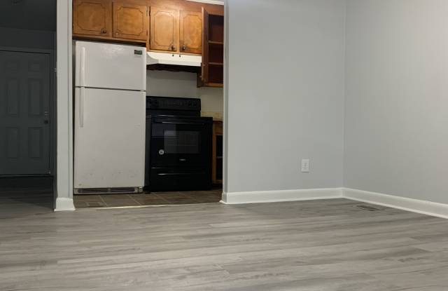 2108 Weddington Road - B Gallery 3