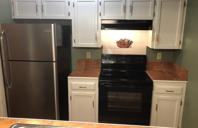 176 Southfield Pkwy photos photos