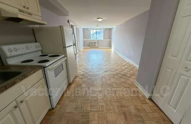 1349 Dixwell Avenue - 18 Gallery 3