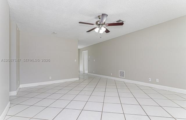 6129 Moonbeam Dr Gallery 4
