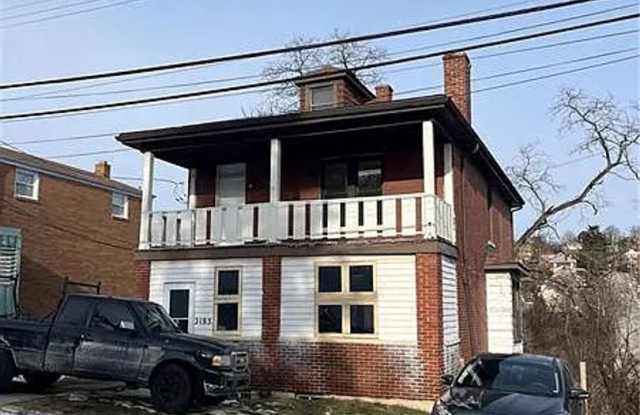 3185 Glendale Ave photos photos