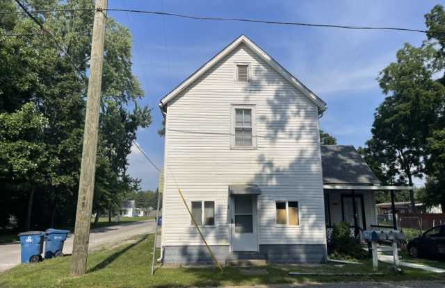 2900 S 13th St photos photos
