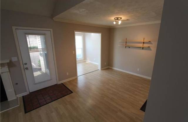 1603 Homestead Trail Gallery 4