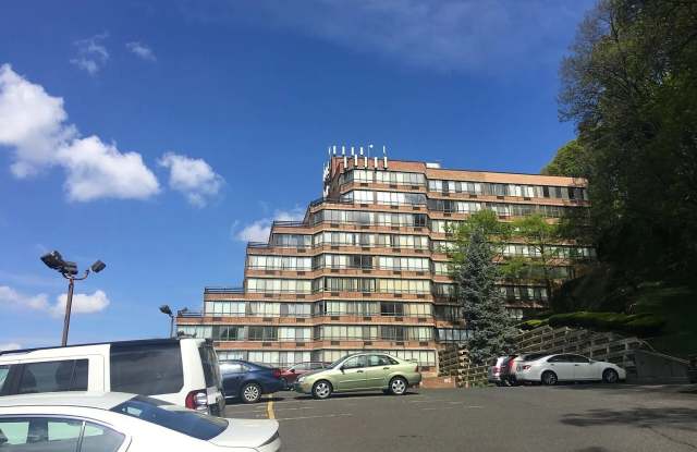 755 Narrows Rd N photos photos