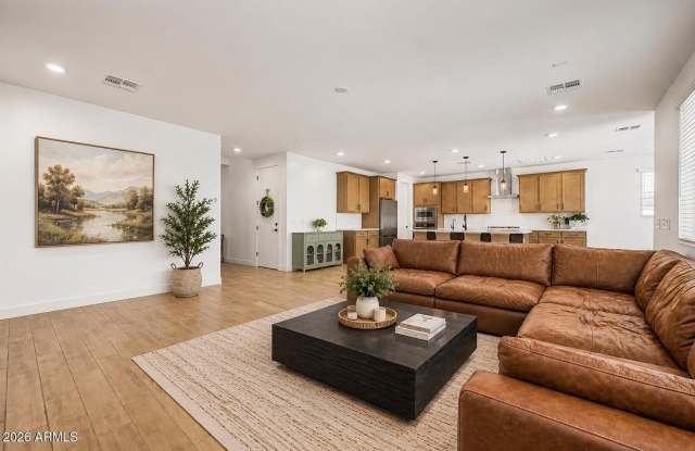40234 N ALEGRE Drive Gallery 1