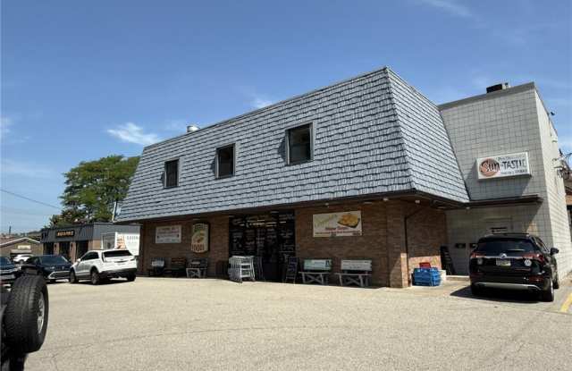 605 Freeport Road photos photos
