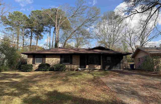 16 Hanover Drive - 16 Hanover Drive, Little Rock, AR 72209