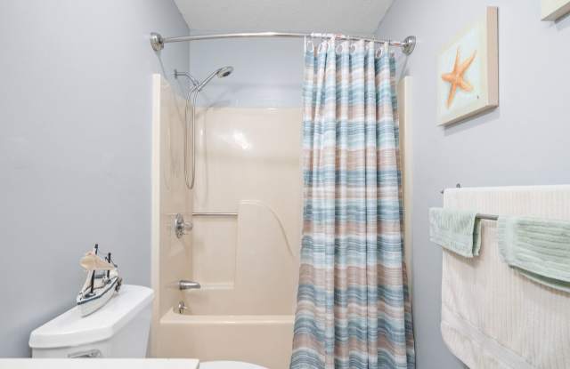 Charming Little River Condo | Perfect Winter & Snowbird Retreat (Oct – Mar) Gallery 4