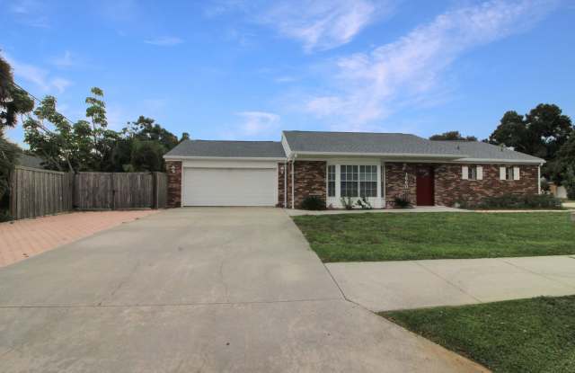Venice Gardens Annual Home for Rent Gallery 1