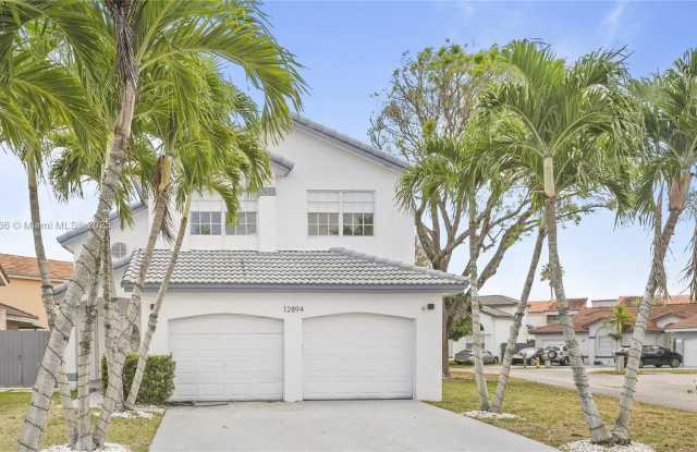 12894 SW 60th Ter photos photos