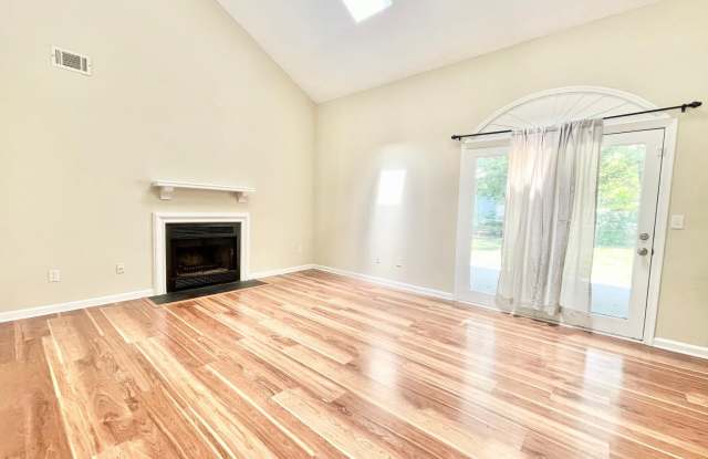 183 STONEY Drive Gallery 4