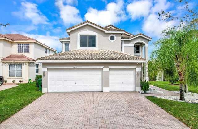 16373 SW 30th St - 16373 Southwest 30th Street, Miramar, FL 33027