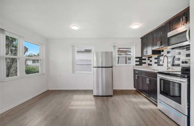 723 24TH Street NW Gallery 4
