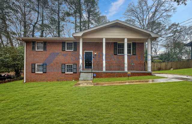 1738 Camperdown Cir - FREE 55" Smart TV delivered to your doorstep if you move in on or before March 31st. - 1738 Camperdown Circle, DeKalb County, GA 30035