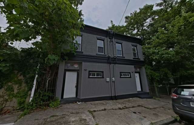 868 E Locust Ave Philadelphia, PA 19138 photos photos