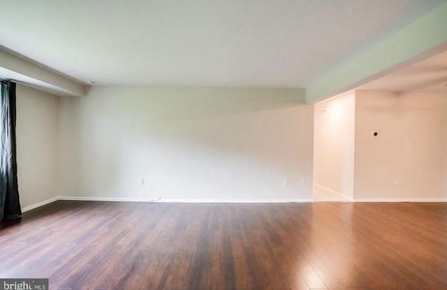5414 85TH Avenue Gallery 2