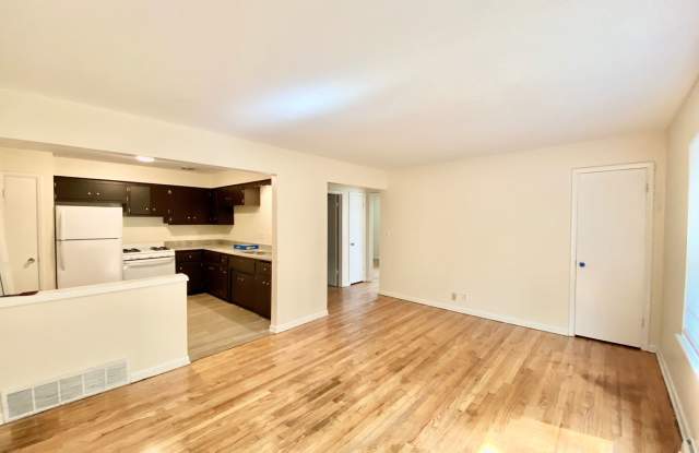 3051 Fardale photos photos