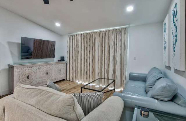 50% off first months rent.  Gulf front community, Gulf views from balcony, community pool, walking distance to restaurants and shopping Gallery 3