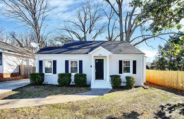 PRICE SLASHED! Single Family Charmer for Immediate Lease! - 1608 Sumter Avenue, Charlotte, NC 28208