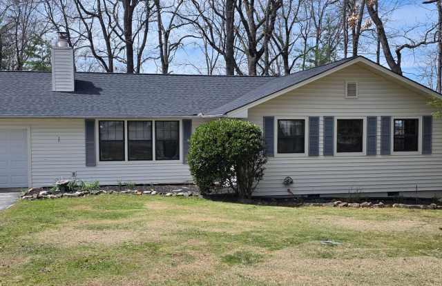 Location, Location, Location! This 3 bedroom / 2 bath is located within walking distance to Druid Hills Golf course. Available for 12 month lease photos photos Location, Location, Location! This 3 bedroom / 2 bath is located within walking distance to Druid Hills Golf course. Available for 12 month lease photos photos