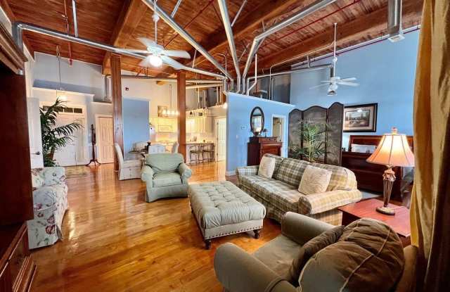 104 Carolyns Mill Place Gallery 2