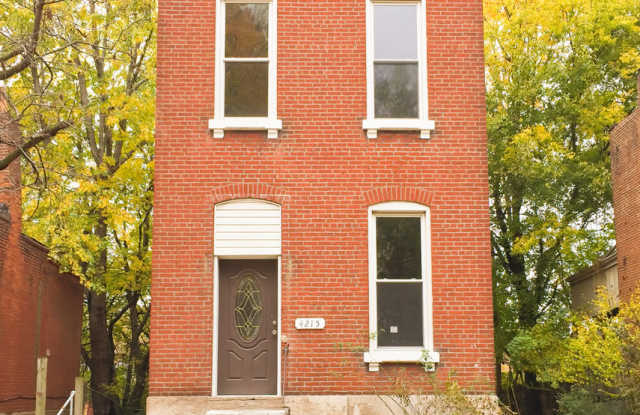 Spacious 3 Bed, 2 Full Bath Home! Renovated and Updated! - 4215 Iowa Avenue, St. Louis, MO 63111