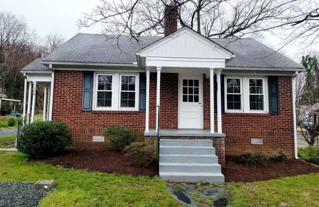 Great 2 Bed 1 Bath in Burlington! Gallery 1