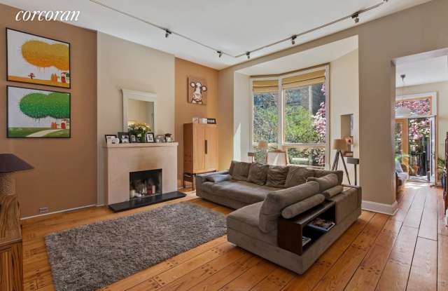 124 West 87th Street Gallery 2