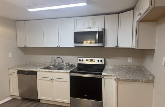 211 Pierian Avenue photos photos